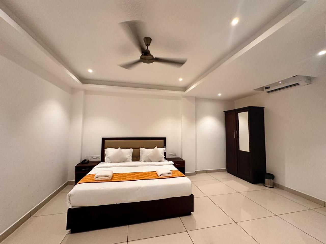 Spring Valley Resort Thekkady Buitenkant foto